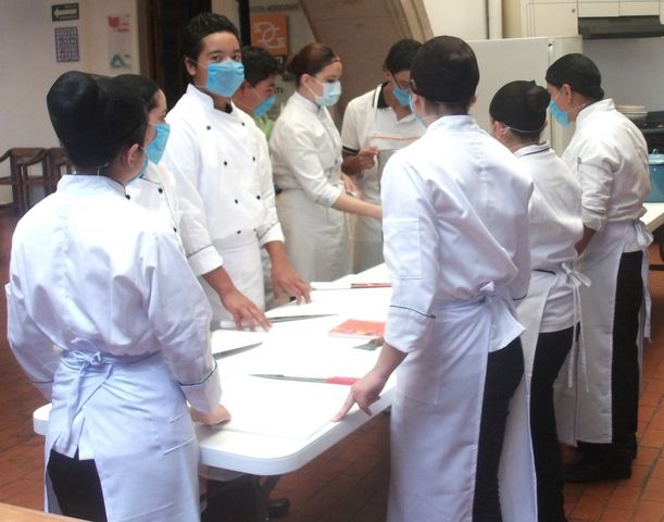 SERVICIO DE ALIMENTOS