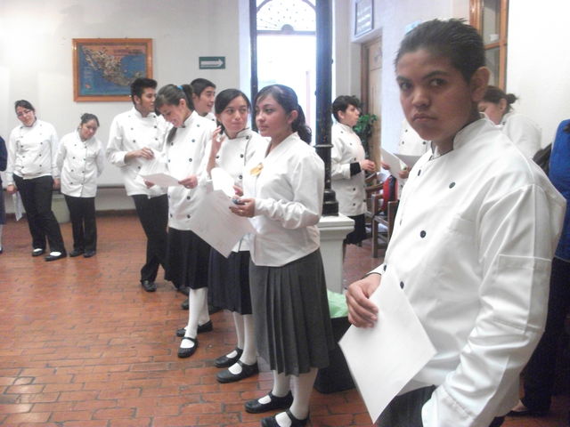 SERVICIO DE ALIMENTOS